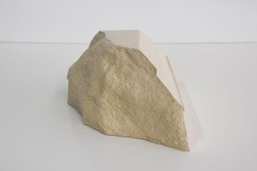 Cornice #4 - grès blanc chamotté, modelage - h.24 x 38 x 34 cm